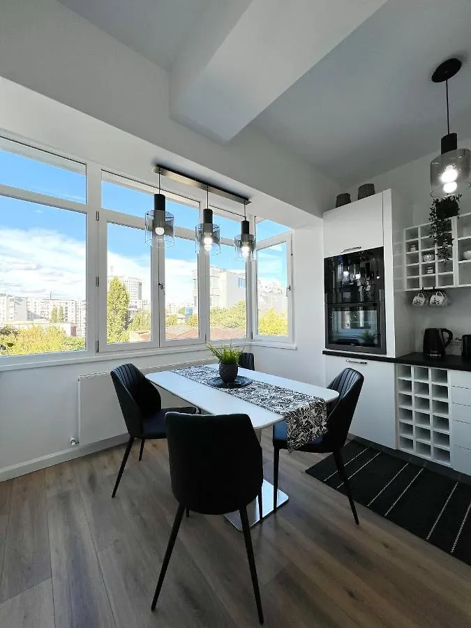 Sky View - Luxury Apartament - Sanador Victoriei Bucharest Apartment