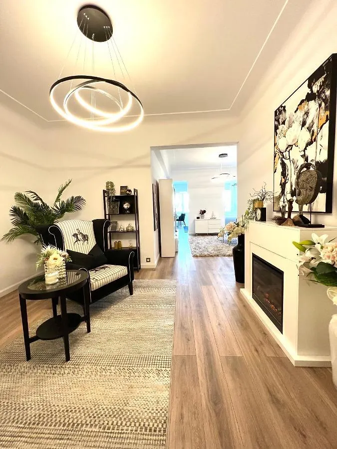 Apartment Sky View - Luxury Apartament - Sanador Victoriei Bucharest