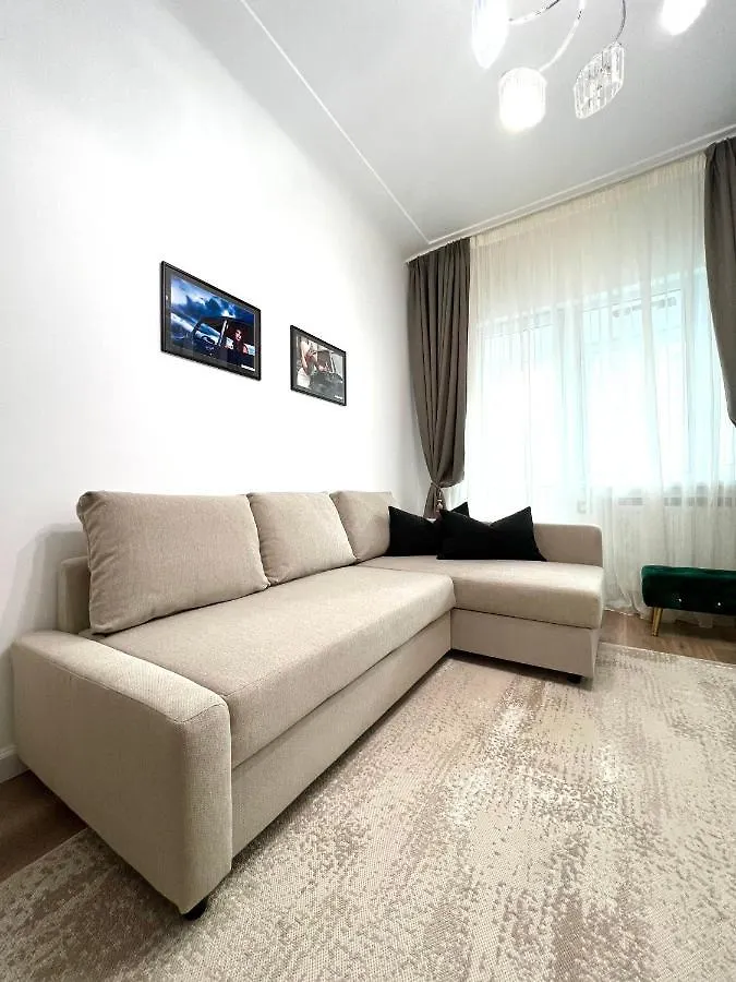Sky View - Luxury Apartament - Sanador Victoriei Bucarest 0*,  Rumanía